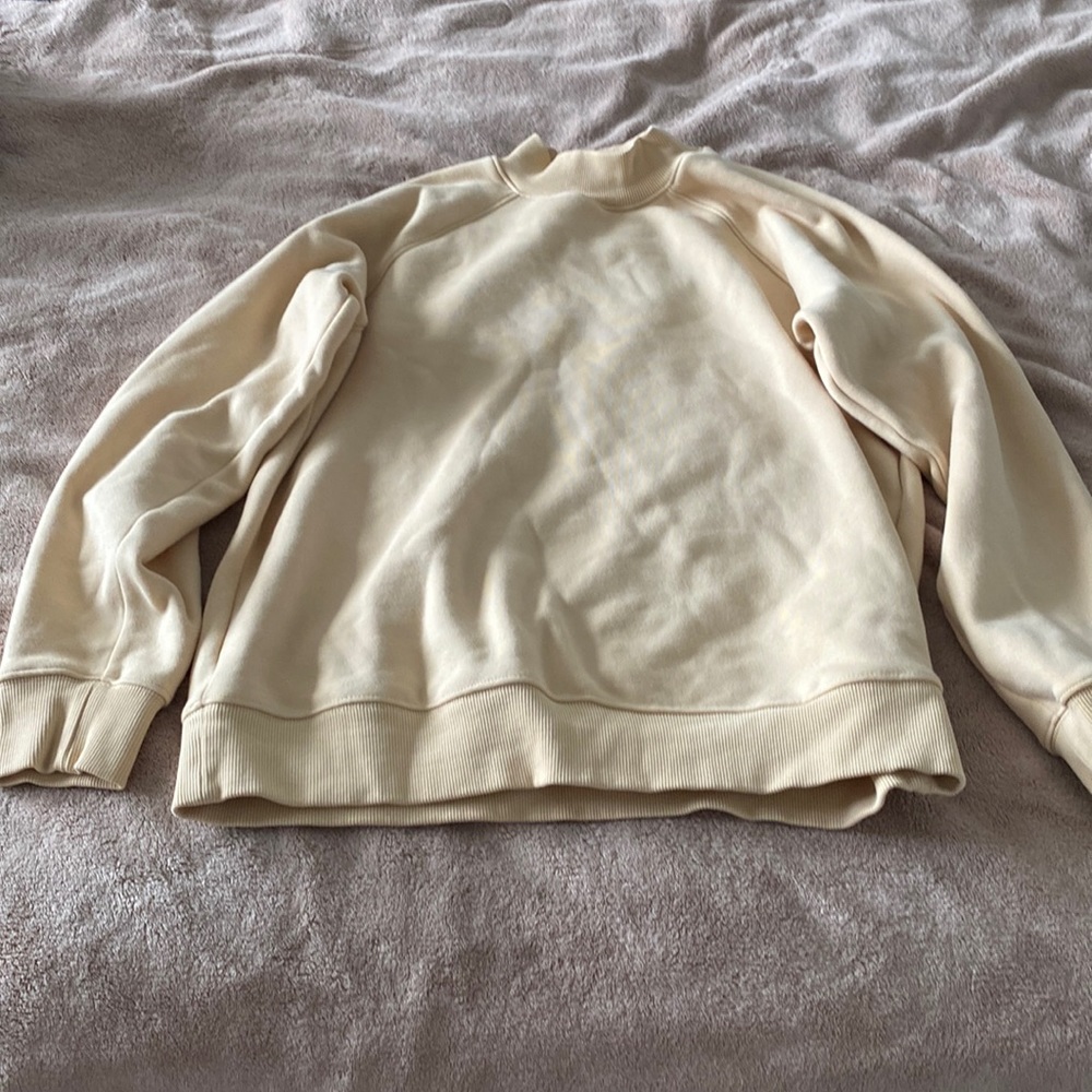 Fabletics like new sweatshirt, size extra small
